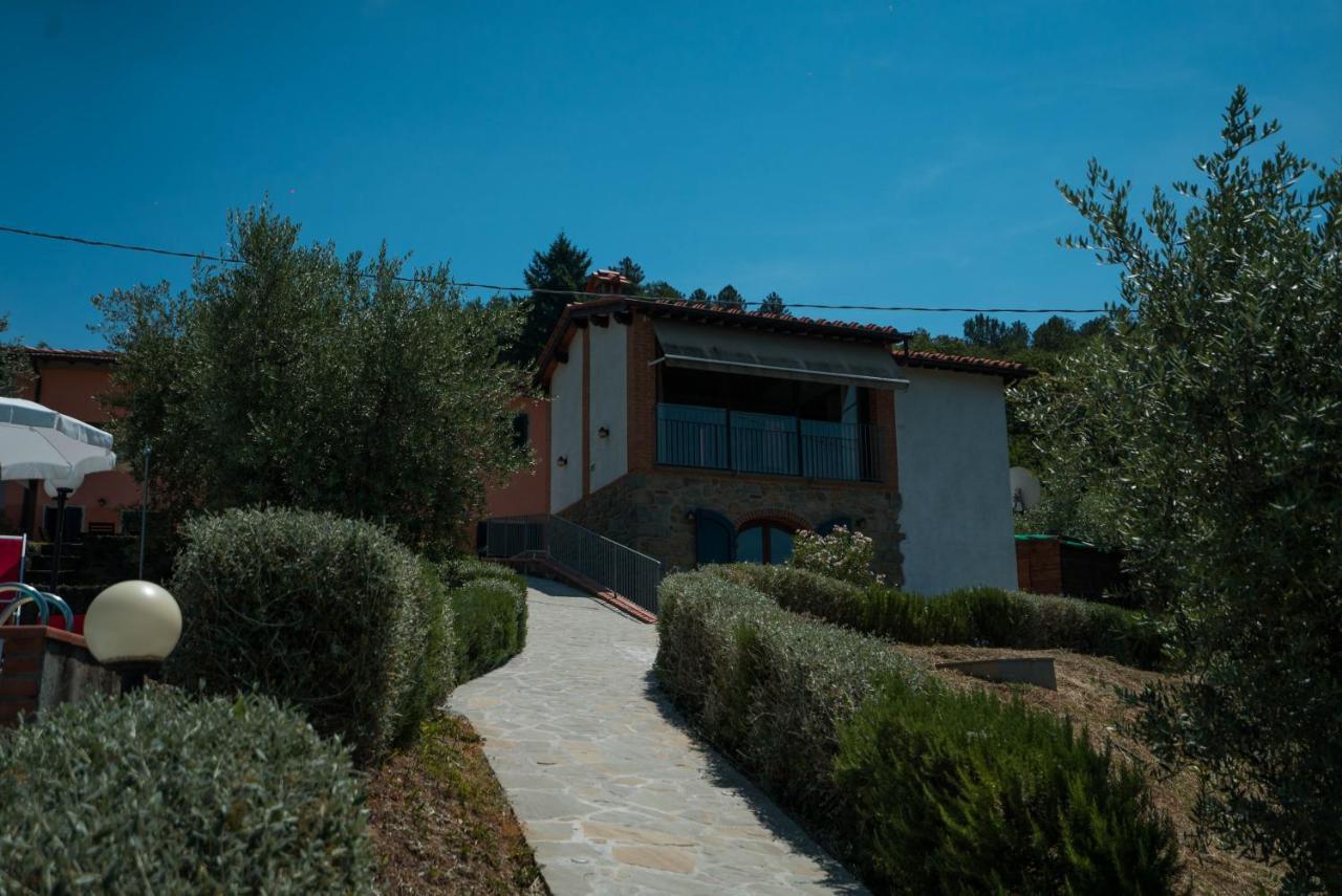 Luxury Villa In Tuscany - Casa Di Nonnas Pescia Exterior photo